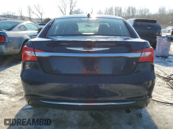 2014 Chrysler 200 LX with VIN 1C3CCBAB1EN124115, listed as a Copart auction lot 41591865 with 138,787 mi miles and Salvage Title. Bid and sale history available at carsss.com. Image 6.