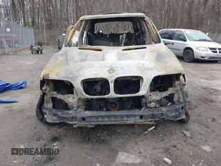 2002 BMW X5 3.0i with VIN 5UXFA53562LP46206, listed as a IAAI auction lot 41743323 with 1 mi miles. Bid and sale history available at carsss.com. Image 6.