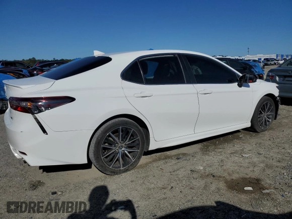 2021 Toyota Camry SE Nightshade with VIN 4T1G11AK3MU589413, listed as a Copart auction lot 48920935 with 95,572 mi miles and Salvage Title. Bid and sale history available at carsss.com. Image 3.