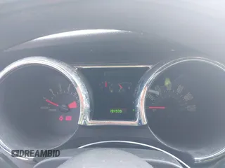2005 Ford Mustang Deluxe с VIN 1ZVFT80N155168894, выставлен на аукционе IAAI как лот 42331054 с пробегом 194 939 миль миль и . История ставок и продаж доступна на DreamBid. Изображение 7.