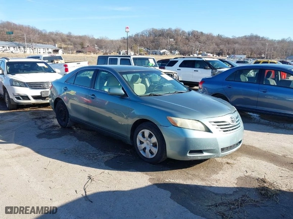 2007 Toyota Camry CE with VIN 4T1BE46K67U515898, listed as a IAAI auction lot 41661251 with 230,972 mi miles. Bid and sale history available at carsss.com. Image 1.