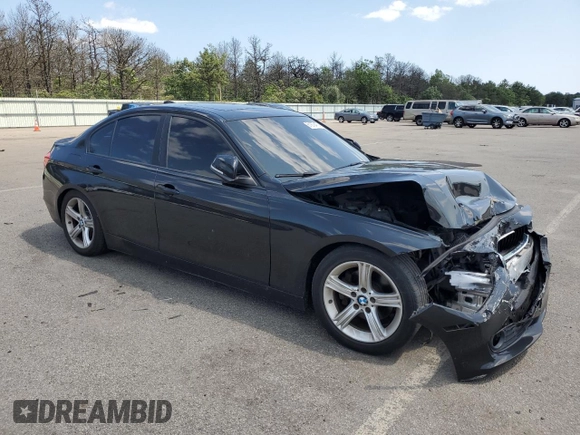 2013 BMW 3 Series 328i xDrive with VIN WBA3B5G56DNS05446, listed as a Copart auction lot 61979475 with 102,674 mi miles and Salvage title. Bid and sale history available at DreamBid. Image 4.