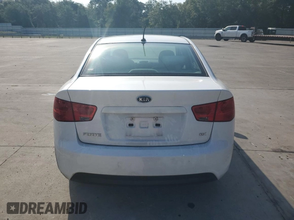 2011 Kia Forte EX with VIN KNAFU4A24B5322892, listed as a Copart auction lot 69071204 with 206,270 mi miles and Salvage Title. Bid and sale history available at carsss.com. Image 6.