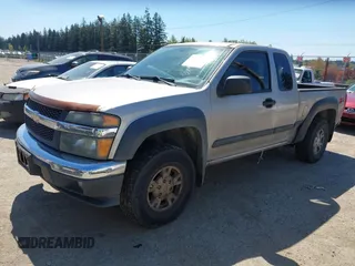 2007 Chevrolet Colorado LT w/1LT with VIN 1GCDT19E178170926, listed as a IAAI auction lot 42065568 with 207,730 mi miles. Bid and sale history available at carsss.com. Image 2.