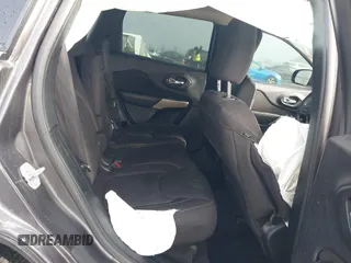 2017 Jeep Cherokee Latitude z VIN 1C4PJLCB7HW668185, wystawiony jako IAAI lot #41826925 z przebiegiem 172 790 mil mil oraz . Historia ofert i sprzedaży dostępna na DreamBid. Obrazek 8.