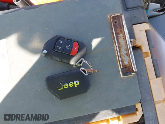 2020 Jeep Wrangler Unlimited Rubicon with VIN 1C4HJXFG3LW186387, listed as a IAAI auction lot 41821939 with 45,691 mi miles and . Bid and sale history available at DreamBid. Image 11.