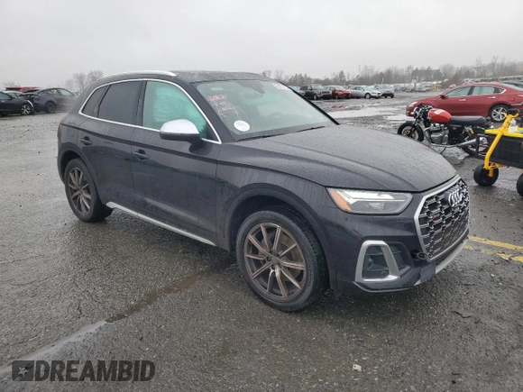 2022 Audi SQ5 Premium Plus with VIN WA1B4AFY6N2137062, listed as a Copart auction lot 85131704 with 42,098 mi miles and Salvage Title. Bid and sale history available at carsss.com. Image 4.