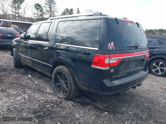 2016 Lincoln Navigator L Select with VIN 5LMJJ3JT3GEL08250, listed as a IAAI auction lot 41458595 with 290,005 mi miles. Bid and sale history available at carsss.com. Image 3.