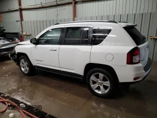 2017 Jeep Compass Sport SE with VIN 1C4NJDBB6HD106773, listed as a Copart auction lot 61995745 with 84,191 mi miles and Salvage title. Bid and sale history available at DreamBid. Image 2.
