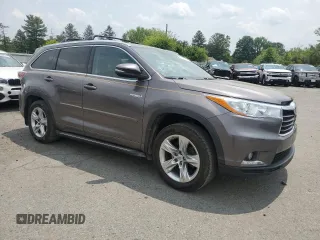 2015 Toyota Highlander Limited with VIN 5TDDCRFH8FS011344, listed as a Copart auction lot 60084105 with 224,095 mi miles and Salvage title. Bid and sale history available at DreamBid. Image 4.