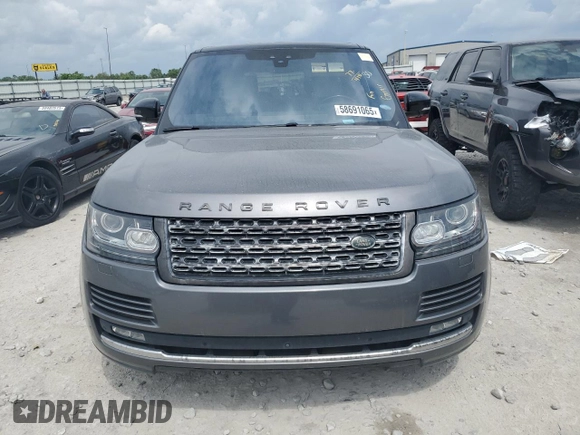 2017 Land Rover Range Rover z VIN SALGS5FE9HA356728, wystawiony jako Copart lot #58691065 z przebiegiem 122 893 mil mil oraz Czysty tytuł • Clean title. Historia ofert i sprzedaży dostępna na DreamBid. Obrazek 5.
