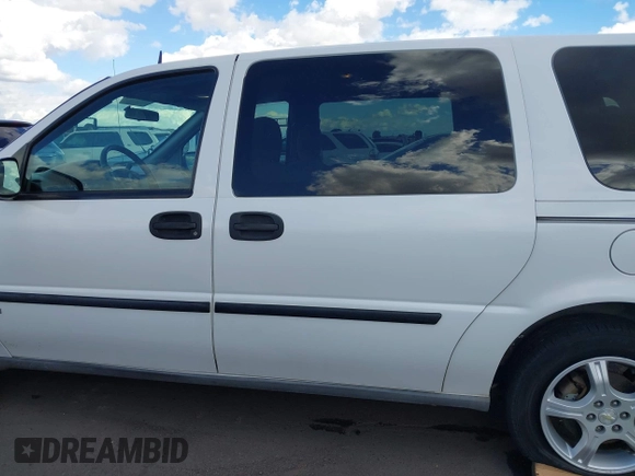 2008 Chevrolet Uplander LS with VIN 1GNDV23178D188191, listed as a IAAI auction lot 41590842 with 218,926 mi miles and . Bid and sale history available at DreamBid. Image 14.
