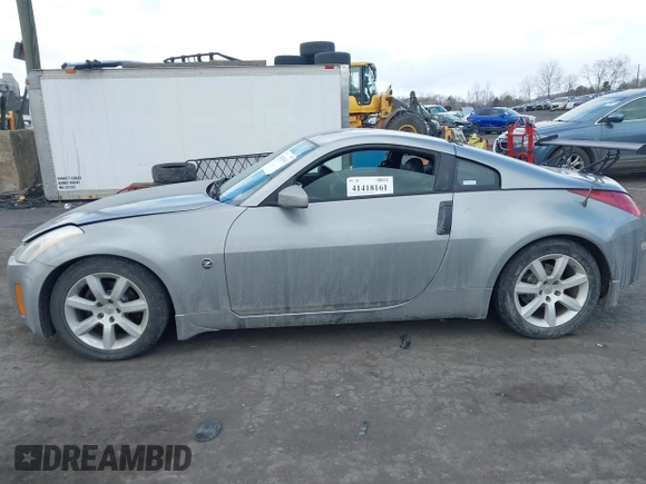 2005 Nissan 350Z Touring with VIN JN1AZ34E85M652465, listed as a IAAI auction lot 41418161 with 153,099 mi miles. Bid and sale history available at carsss.com. Image 14.