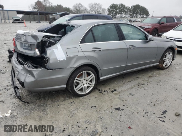2010 Mercedes-Benz E 550 Luxury with VIN WDDHF7CB1AA106112, listed as a Copart auction lot 88675285 with 155,047 mi miles and Salvage Title. Bid and sale history available at DreamBid. Image 3.