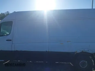 2007 Freightliner Sprinter with VIN WDYPE845875167020, listed as a IAAI auction lot 41767586 with 90,600 mi miles and . Bid and sale history available at DreamBid. Image 14.