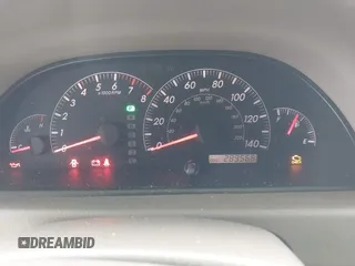 2005 Toyota Camry STD with VIN 4T1BE32K75U953925, listed as a IAAI auction lot 42411400 with 289,566 mi miles and . Bid and sale history available at DreamBid. Image 7.
