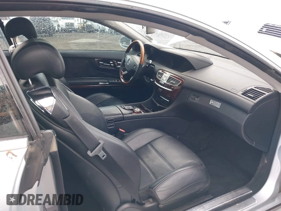 2009 Mercedes-Benz CL 5.5L V8 with VIN WDDEJ86X29A023380, listed as a IAAI auction lot 41746047 with 59,496 mi miles. Bid and sale history available at carsss.com. Image 5.