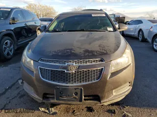 2014 Chevrolet Cruze 1LT with VIN 1G1PC5SB9E7330096, listed as a Copart auction lot 47663485 with 133,391 mi miles and Clean Title. Bid and sale history available at carsss.com. Image 5.
