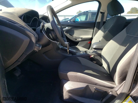 2013 Ford Focus SE with VIN 1FADP3F21DL226209, listed as a Copart auction lot 46847345 with 93,896 mi miles and Salvage Title. Bid and sale history available at carsss.com. Image 7.