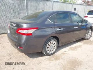 2013 Nissan Sentra SR z VIN 3N1AB7AP2DL676836, wystawiony jako IAAI lot #42241562 z przebiegiem 183 481 mil mil oraz . Historia ofert i sprzedaży dostępna na DreamBid. Obrazek 4.
