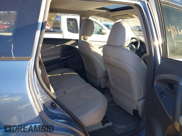 2009 Toyota RAV4 Ltd with VIN JTMBK31V095083931, listed as a IAAI auction lot 41767173 with 310,556 mi miles. Bid and sale history available at carsss.com. Image 8.