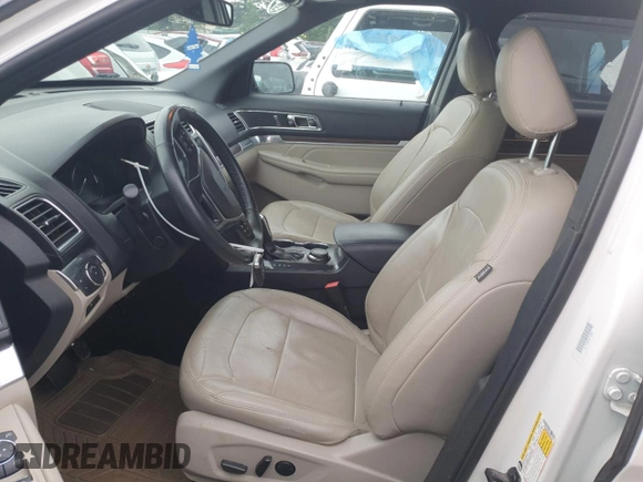 2019 Ford Explorer Limited with VIN 1FM5K8F89KGB48844, listed as a Copart auction lot 61423955 with 161,762 mi miles and Salvage title. Bid and sale history available at DreamBid. Image 7.