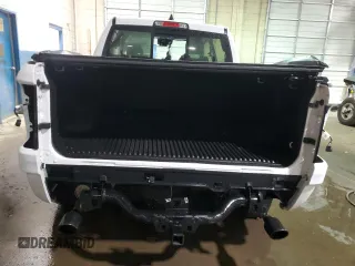 2022 Ram 1500 Laramie with VIN 1C6SRFJT7NN365951, listed as a Copart auction lot 52348575 with Not provided miles and Non repairable. Bid and sale history available at DreamBid. Image 6.