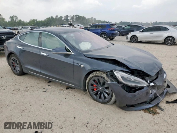 2019 Tesla Model S 100D z VIN 5YJSA1E44KF349058, wystawiony jako Copart lot #57670865 z przebiegiem 39 613 mil mil oraz Szkoda całkowita • Salvage title. Historia ofert i sprzedaży dostępna na DreamBid. Obrazek 4.