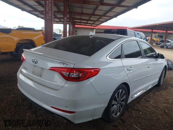 2016 Hyundai Sonata Sport with VIN 5NPE34AF1GH410486, listed as a IAAI auction lot 41808094 with 71,538 mi miles and . Bid and sale history available at DreamBid. Image 4.