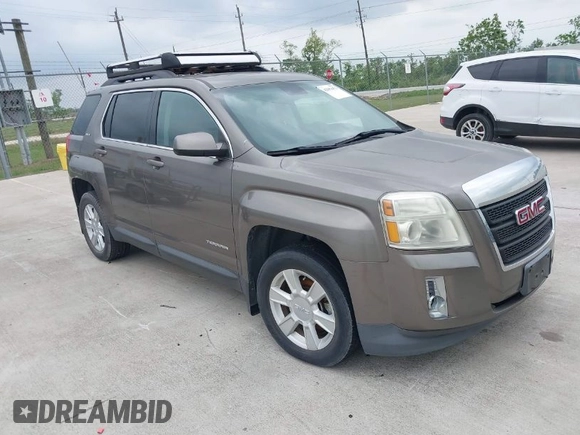 2012 GMC Terrain SLE-2 z VIN 2GKALSEK0C6367871, wystawiony jako IAAI lot #42053471 z przebiegiem 144 565 mil mil oraz . Historia ofert i sprzedaży dostępna na DreamBid. Obrazek 1.