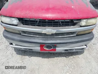 2001 Chevrolet Silverado 1500 LS with VIN 2GCEC19TX11196681, listed as a IAAI auction lot 42063590 with Not Provided miles and . Bid and sale history available at DreamBid. Image 6.