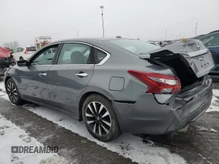 2018 Nissan Altima SV with VIN 1N4AL3AP0JC212203, listed as a Copart auction lot 43699035 with 113,328 mi miles and Clean Title. Bid and sale history available at DreamBid. Image 2.