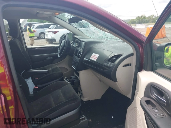 2018 Dodge Grand Caravan SE Plus with VIN 2C4RDGBG4JR253361, listed as a IAAI auction lot 42090745 with 237,044 mi miles and . Bid and sale history available at DreamBid. Image 5.