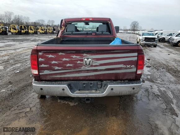 2018 Ram 2500 Tradesman with VIN 3C6UR5CL4JG106532, listed as a Copart auction lot 42197935 with 377,426 mi miles and Salvage Title. Bid and sale history available at carsss.com. Image 6.