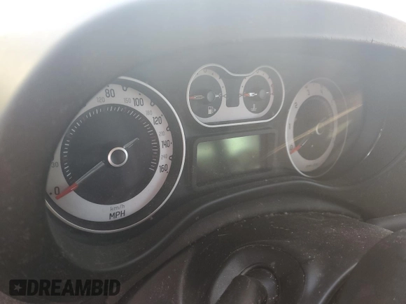 2015 FIAT 500L Urbana Trekking with VIN ZFBCFADH6FZ033626, listed as a Copart auction lot 86534814 with Not Provided miles and Clean Title. Bid and sale history available at DreamBid. Image 9.