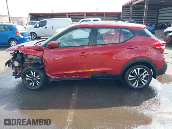 2020 Nissan Kicks SV with VIN 3N1CP5CV6LL506259, listed as a IAAI auction lot 41558197 with Not Provided miles. Bid and sale history available at carsss.com. Image 15.
