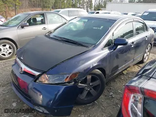 2006 Honda Civic Sdn EX with VIN 1HGFA16826L106937, listed as a IAAI auction lot 41463926 with 247,349 mi miles. Bid and sale history available at carsss.com. Image 17.