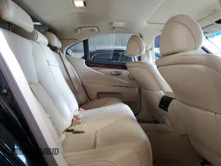 2013 Lexus LS 460 z VIN JTHCL5EF7D5019554, wystawiony jako Copart lot #54660285 z przebiegiem 137 843 mil mil oraz Nie do naprawy. Historia ofert i sprzedaży dostępna na DreamBid. Obrazek 10.