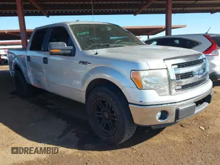 2013 Ford F-150 XL with VIN 1FTFW1CF4DFD69333, listed as a IAAI auction lot 41862459 with 201,855 mi miles. Bid and sale history available at carsss.com. Image 1.