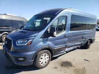 2023 Ford Transit Passenger XL with VIN 1FBAX2C89PKB28625, listed as a Copart auction lot 79552174 with 6,212 mi miles and Salvage Title. Bid and sale history available at carsss.com. Image 1.