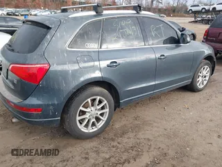 2010 Audi Q5 Premium Plus with VIN WA1LKAFP0AA089883, listed as a IAAI auction lot 41014444 with Not provided miles and . Bid and sale history available at DreamBid. Image 4.
