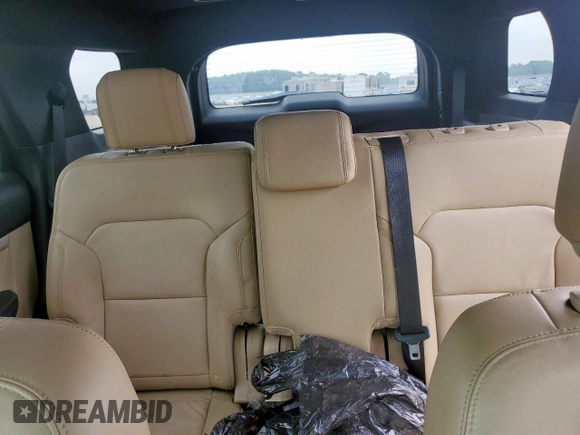 2017 Ford Explorer XLT z VIN 1FM5K8D85HGA10343, wystawiony jako Copart lot #56864105 z przebiegiem 56 339 mil mil oraz Szkoda całkowita • Salvage title. Historia ofert i sprzedaży dostępna na DreamBid. Obrazek 10.