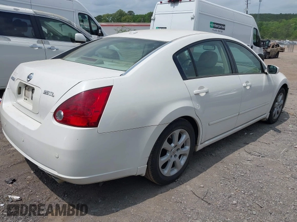 2007 Nissan Maxima 3.5 SE with VIN 1N4BA41EX7C860087, listed as a IAAI auction lot 42082772 with 164,866 mi miles. Bid and sale history available at carsss.com. Image 4.