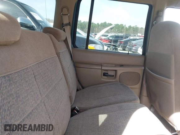 1997 Ford Explorer XL with VIN 1FMDU34E4VUD07874, listed as a IAAI auction lot 41830670 with 177,555 mi miles and . Bid and sale history available at DreamBid. Image 8.