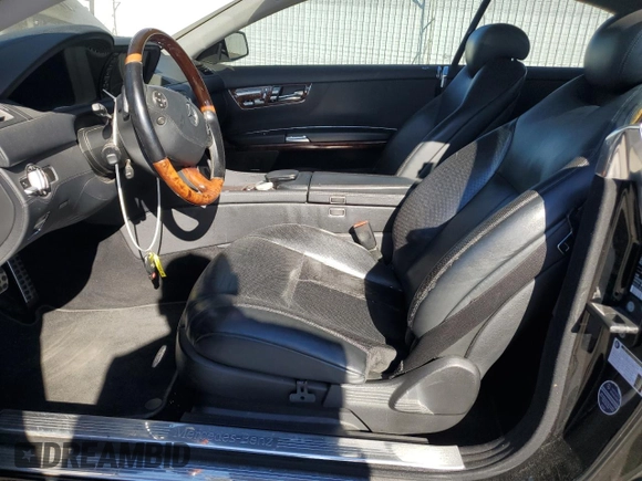 2010 Mercedes-Benz CL 550 z VIN WDDEJ8GB0AA023689, wystawiony jako Copart lot #80071654 z przebiegiem 114 509 mil mil oraz Szkoda całkowita • Salvage title. Historia ofert i sprzedaży dostępna na DreamBid. Obrazek 7.