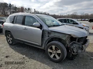 2016 Jeep Compass Latitude with VIN 1C4NJCEA2GD775005, listed as a Copart auction lot 44129875 with 124,540 mi miles and Salvage Title. Bid and sale history available at carsss.com. Image 4.
