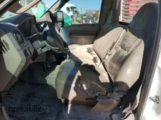 2008 Ford F-250 with VIN 1FDNF20568EE39063, listed as a Copart auction lot 81546053 with 260,163 mi miles and Salvage title. Bid and sale history available at DreamBid. Image 7.