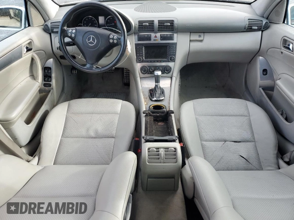 2005 Mercedes-Benz C 230 Kompressor with VIN WDBRF40J75F592134, listed as a Copart auction lot 84874144 with 168,489 mi miles and Non repairable. Bid and sale history available at DreamBid. Image 8.