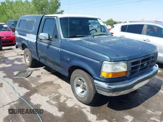 1992 Ford F-150 z VIN 1FTDF15Y7NPA70761, wystawiony jako IAAI lot #42461001 z przebiegiem 180 074 mil mil oraz . Historia ofert i sprzedaży dostępna na DreamBid. Obrazek 1.