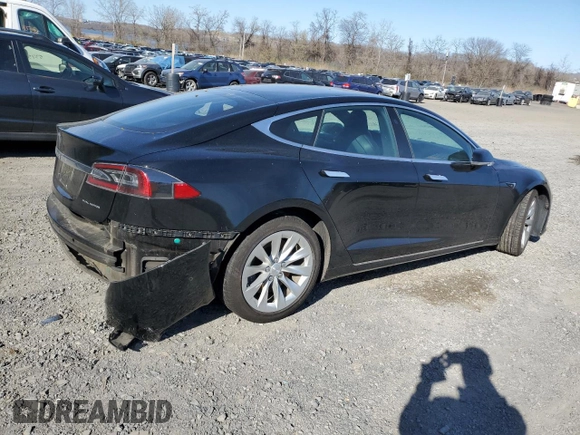 2019 Tesla Model S 75D with VIN 5YJSA1E21KF311317, listed as a Copart auction lot 53268765 with 81,898 mi miles and Salvage title. Bid and sale history available at DreamBid. Image 3.